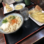 セルフうどん やま 徳島駅前店 - 