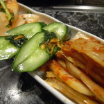 寿寿 - キムチ盛り合わせ（850円）