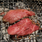 代官山 炭火焼肉 猿楽 - 赤身ヒレ