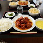台湾料理 萬龍 - 酢鶏ランチ680円