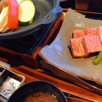 すき焼き 牛しゃぶ 松重 - 特選松阪牛 ステーキ膳3630円