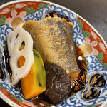 割烹御宿 みよや - 鱈の煮付け。お出汁が染みていていいお味。