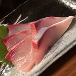 わかたろう - ブリ刺し