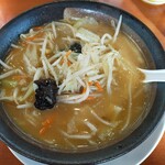 幸楽苑 - 味噌野菜タンメン、麺半分