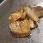 しなと - 糸島のイノシシのひれ