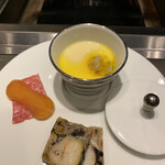 北海道焼肉 北うし - フォアグラ茶碗蒸し　つぶのテリーヌ　カラスミとロース