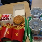 マクドナルド - 