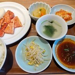 アジヨシ - 焼肉定食(#^.^#)rice large