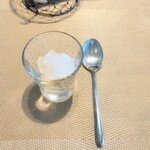 La Brianza - レモンとセージのソルベ。