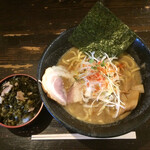 らぁめん屋　うどす - ギドラ&ミニチャーシュー高菜ご飯  計1,100円