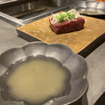 北海道焼肉 北うし - 知床和牛レバーは焼いて頂きます