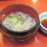 旅行人山荘 - お凌ぎ　黒胡麻素麺
