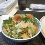 カンデ カデ - 2022/01/06
ランチメニュー A
スリランカスパイスカレープレート 1,200円
（サラダ、ワタラッパン付）
チキンカレー