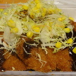 辻肉店 - コンビニのコールスローサラダ