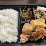 Vivo - 唐揚げ甘酢あん、卵焼きもバリ旨なりね♪(´ε｀ )