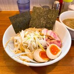 自家製麺 ラーメンＫ - 麺