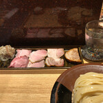 中華蕎麦 とみ田 - "特選全部乗せトッピング"1,000円