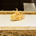 日本橋 蕎ノ字 - ☆車海老の頭。一つ目は塩で頂く。足のカリカリさと、海老味噌の味が堪らない。