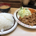 キッチンABC - 焼肉大盛880円