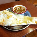 カレー＆居酒屋 ニコニコ - マトンカレー