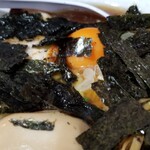 塩そば専門店 桑ばら - 鴨香油の月見そば