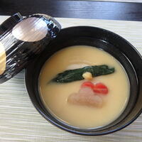日本料理 鎌倉山 野乃華 - 雑煮椀