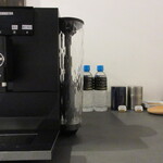 草庵 鍋島 - リビングでセルフのコーヒーを