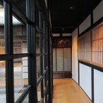 草庵 鍋島 - 寝室と浴室を繋ぐ回廊