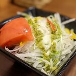 ハンバーグ専門店 つばきグリル - サラダ