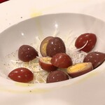 トリワイン ＰＩＫＯＳＨＨＨＵ - うずら卵の２種類の赤ワイン漬け