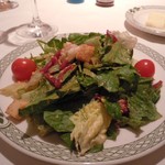 ロウリーズ・ザ・プライムリブ 東京 - Spinning Bowl Salad(スピニング・ボウル・サラダ)
      