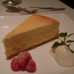 ロウリーズ・ザ・プライムリブ 東京 - New York Cheese Cake
