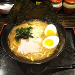 横浜家系ラーメン 松浦家 - 