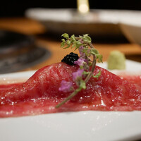 焼肉 うしみつ 恵比寿本店 - 塩コショウの抜群なえんみ、あふれる旨みが美味しい！