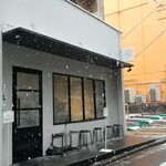 八雲 - 雪がチラつく外観