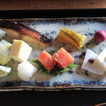 草庵 鍋島 - 丁寧に作られたご飯のとも