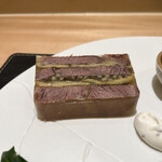 銀座 大石 - さっきのなんか良いお肉と茄子となんだかのゼリー寄せ、んまっ！！