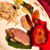 全聚徳 新宿店 - 