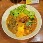SPICY CURRY 魯珈 - 新春★ベジダルカレー＋クリーミィ野菜コルマカレーの２種カレー