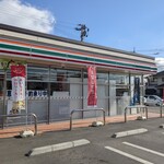 セブンイレブン - お店は広く、駐車場もたっぷりありました