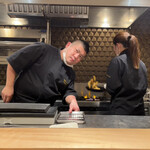 銀座 大石 - めっちゃカメラ目線ｗ