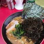 横濱家系ラーメン 勝鬨家 - 