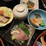 食菜家うさぎ - 刺身など