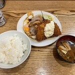 とんかつ八千代 - アジフライチャーシューエッグ定食