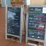 TRIANGLE CAFE - 