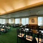 神戸食堂 はぁとす。 - 広々店内(60席)