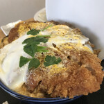 呑みめしや いっぷく - 上かつ丼　中盛