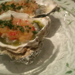 ビストロ ル・クレール - 【2012年12月追加フォト】２皿目の前菜：甘いソースと酸っぱいソースのハーモニーでいただく牡蠣