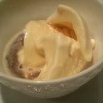 ビストロ ル・クレール - 【2012年12月追加フォト】２皿目のデザート：マスカルポーネアイスのエスプレッソがけ