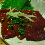 京やきにく 弘 - 新鮮生レバー(630円)
      